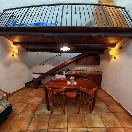 Al Vecchio Cellaio Historical Guest House SantʼAntonio Abate Kültér fotó