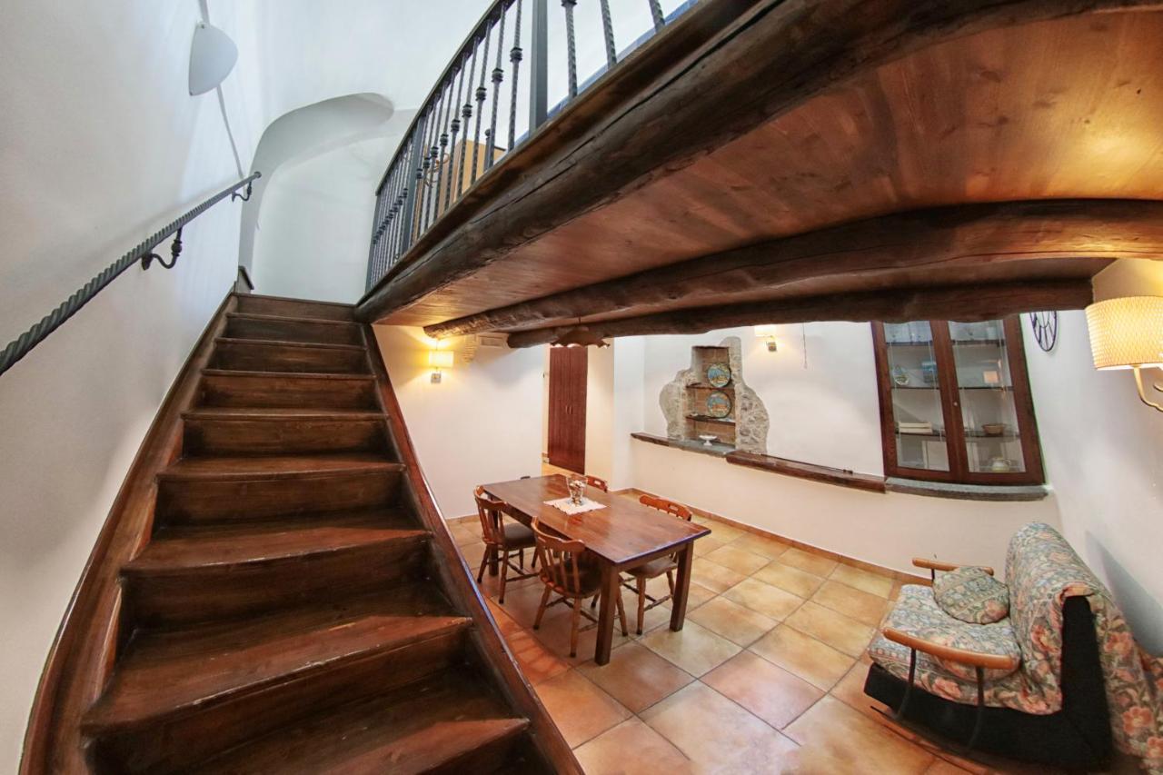 Al Vecchio Cellaio Historical Guest House SantʼAntonio Abate Kültér fotó