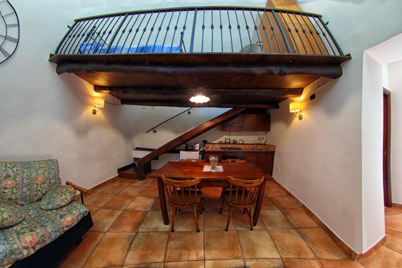 Al Vecchio Cellaio Historical Guest House SantʼAntonio Abate Kültér fotó