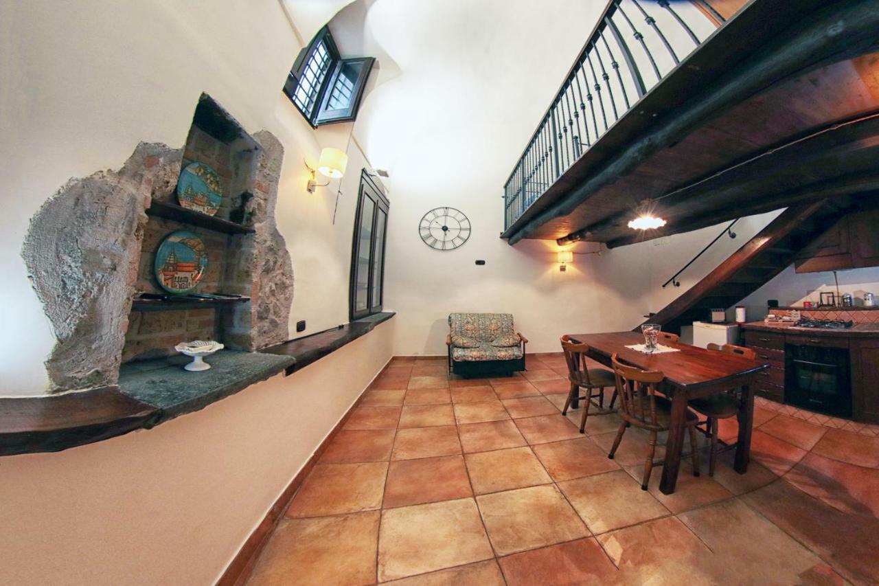 Al Vecchio Cellaio Historical Guest House SantʼAntonio Abate Kültér fotó